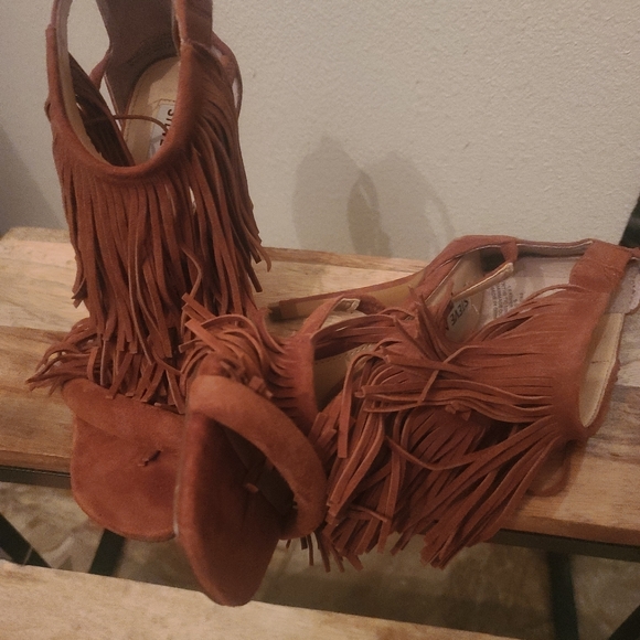 Suede fringe by Steve Madden - Picture 3 of 4